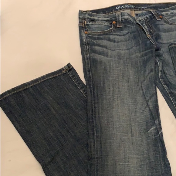 Guess premium slightly flared jeans - Picture 2 of 7